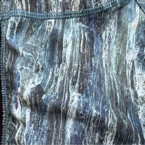 Lululemon Speed Short (4-way Stretch 2.5") Aerial Drift Multi Black Size 10 - Picture 11 of 15